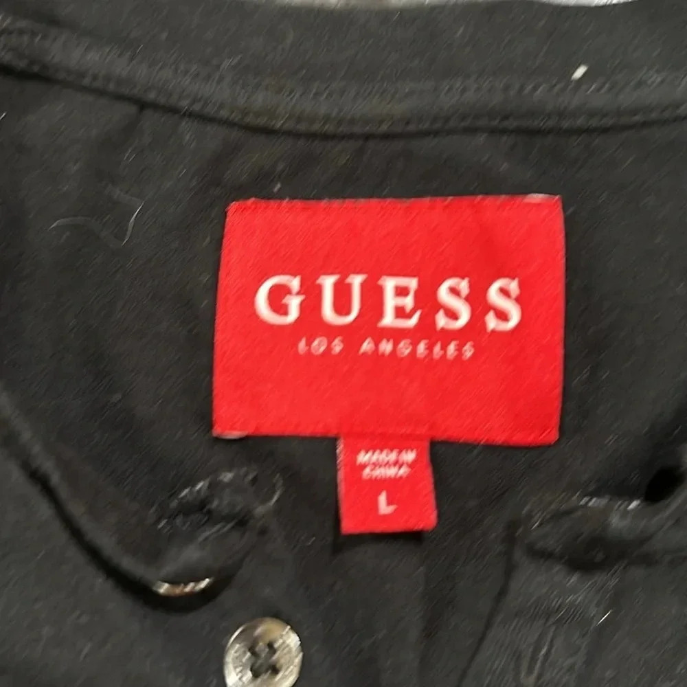 Guess men’s T Shirt - Picture 5 of 7